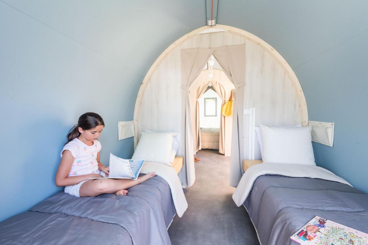 Camping Le Chateau Du Gibanel Saint-Martial-Entraygues Exterior photo